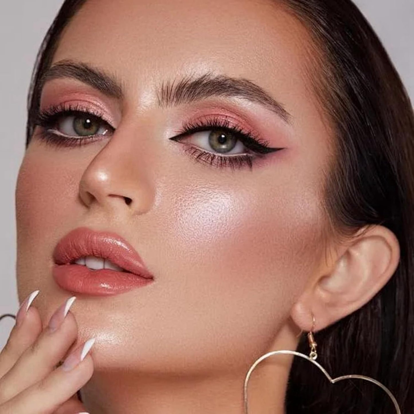 12-Piece Waterproof Lip Liner Set – Matte, Longwear & High-Pigment Nude Shades